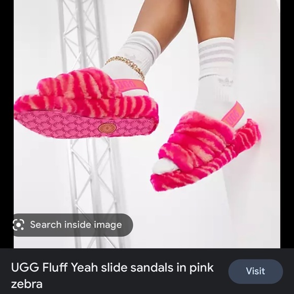 Ugg Fluff Yeah - Picture 4 of 5